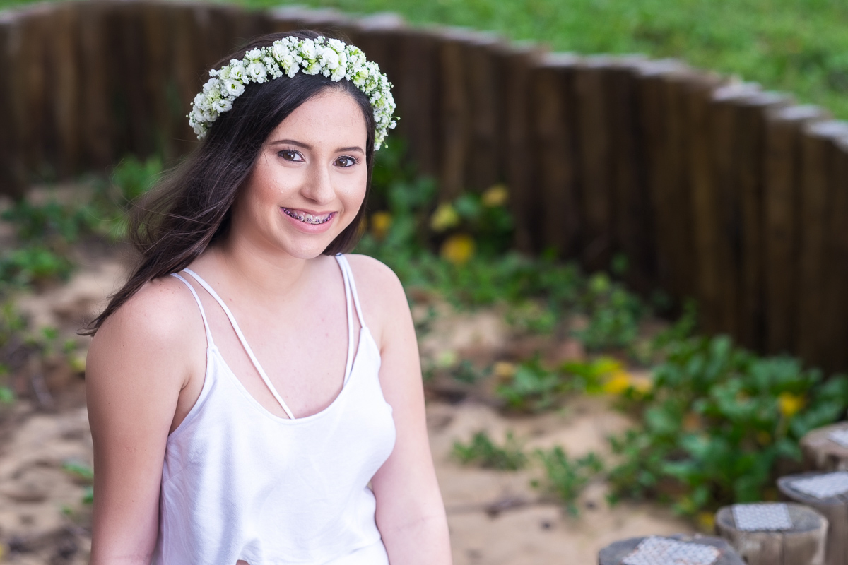 Book de 15 anos da Vitória foto Felipe Vieira Fotografo na praia Boca da Baleia em Anchieta