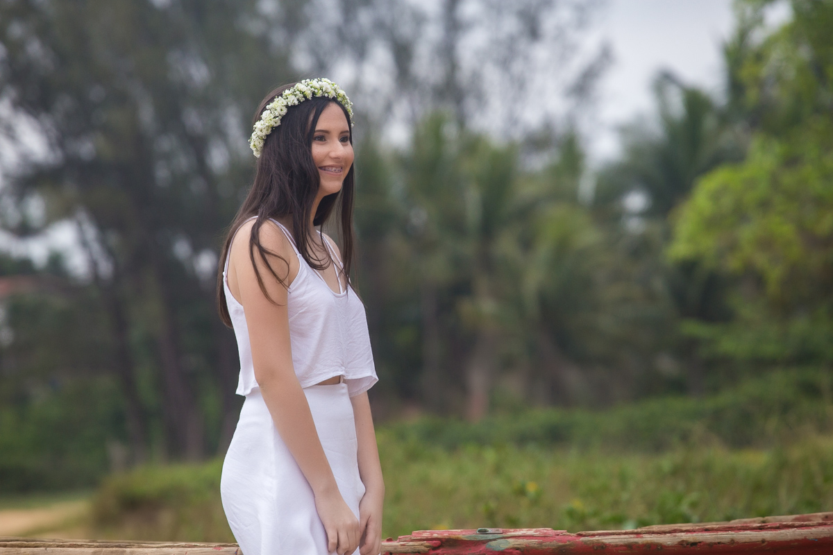 Book de 15 anos da Vitória foto Felipe Vieira Fotografo na praia Boca da Baleia em Anchieta