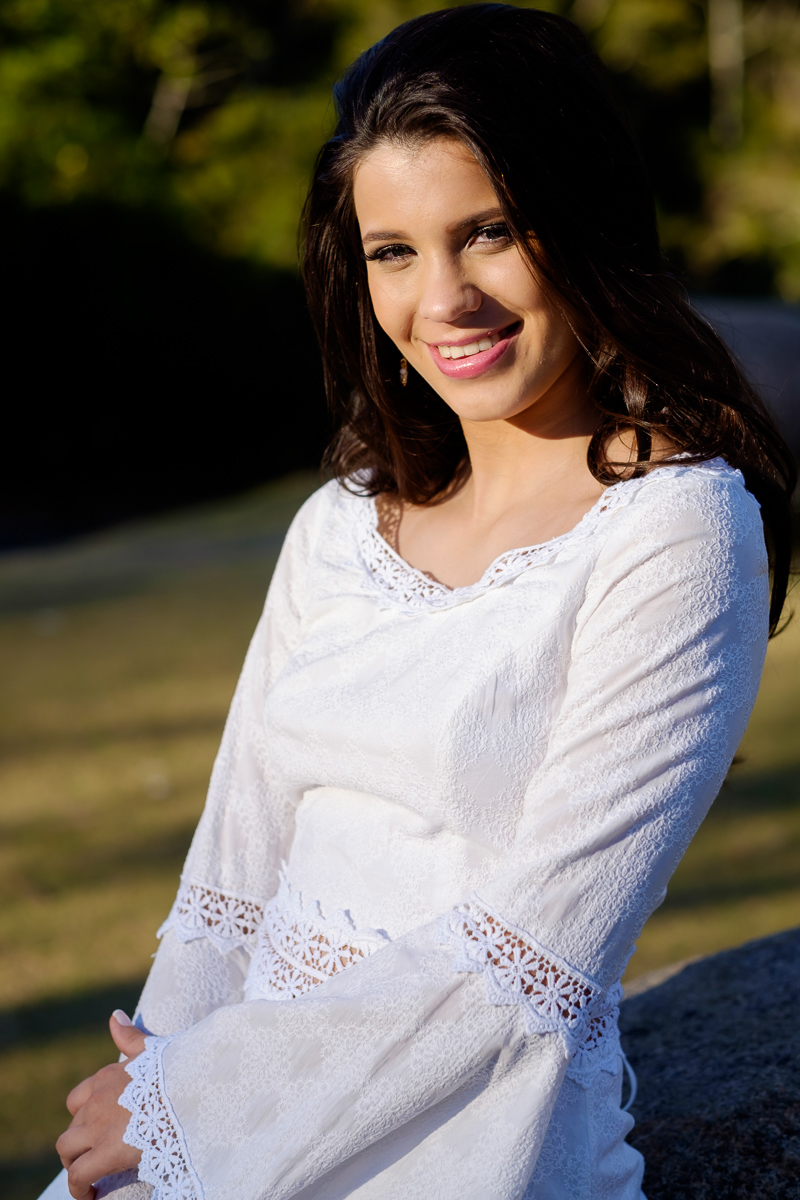 book Yasmin em Pedra Azul  fotos Felipe Vieira Fotografo fotos na rua estação de trem 15 anos  debutante