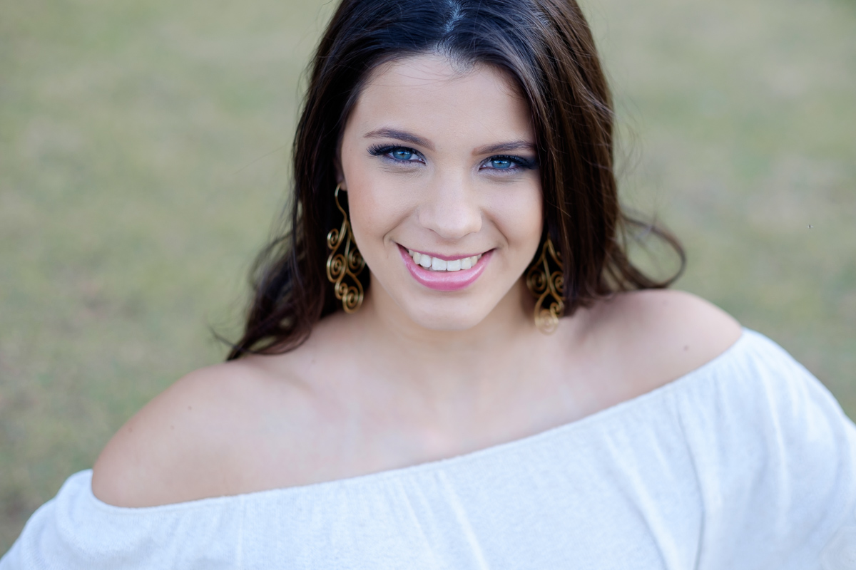 book Yasmin em Pedra Azul  fotos Felipe Vieira Fotografo fotos na rua estação de trem 15 anos  debutante