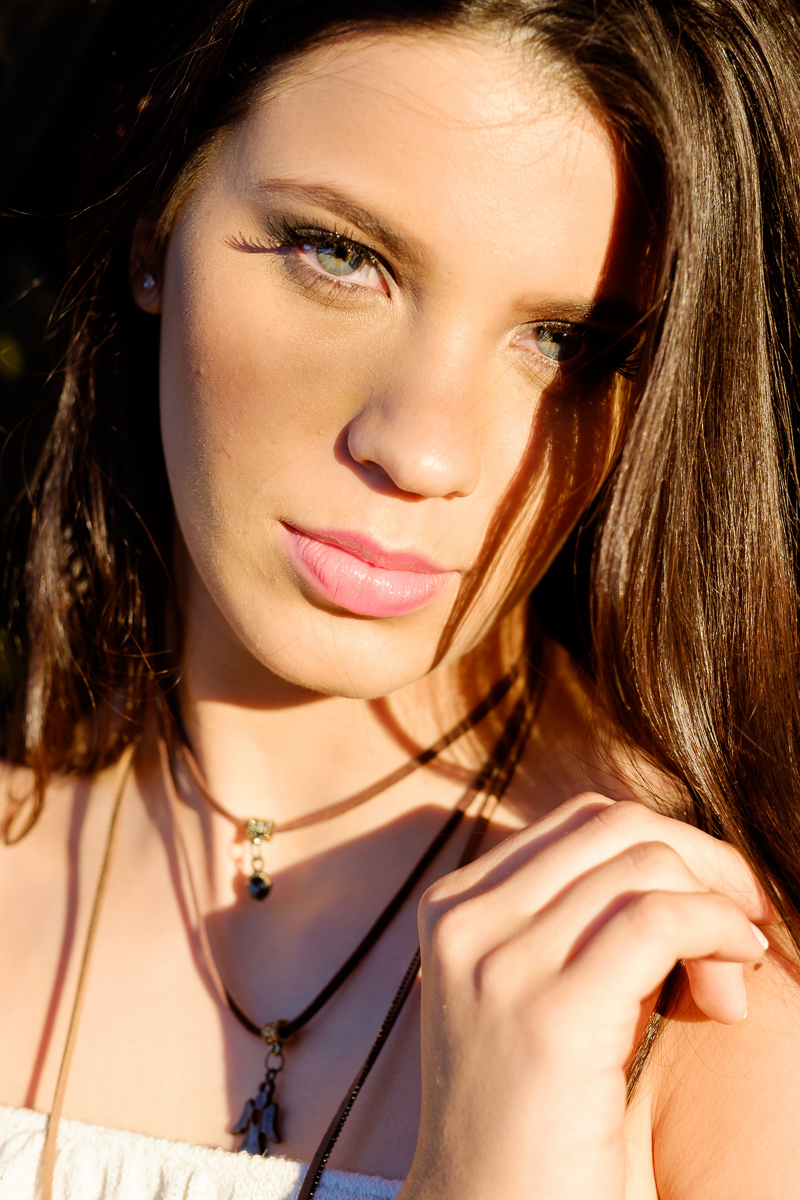 book Yasmin em Pedra Azul  fotos Felipe Vieira Fotografo fotos na rua estação de trem 15 anos  debutante