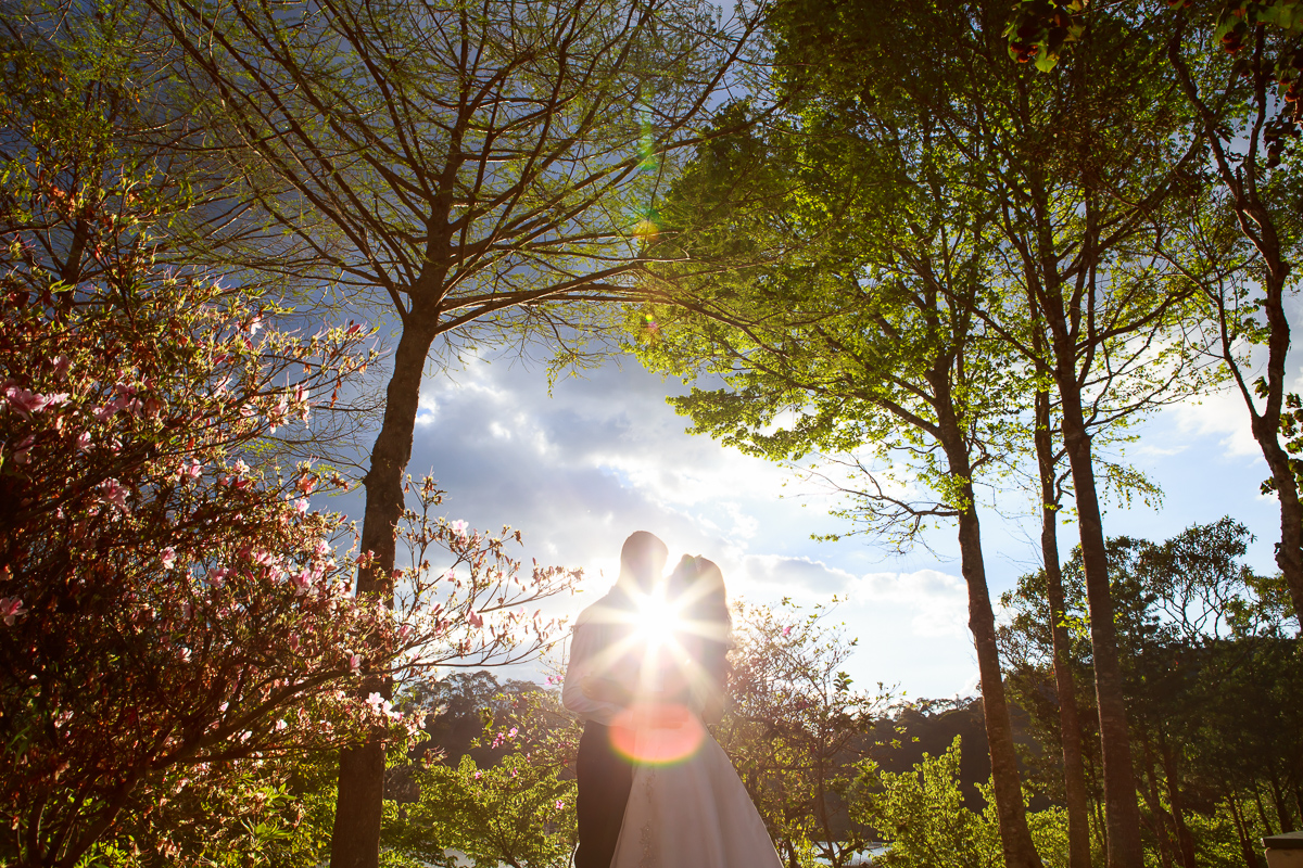 ensaio pós wedding em Hotel Fazenda Monte Verde Felipe Vieira Fotógrafo belo dia de sol e muitas cores