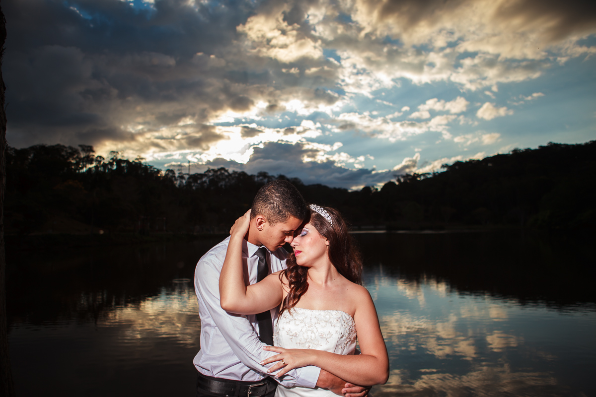 ensaio pós wedding em Hotel Fazenda Monte Verde Felipe Vieira Fotógrafo belo dia de sol e muitas cores