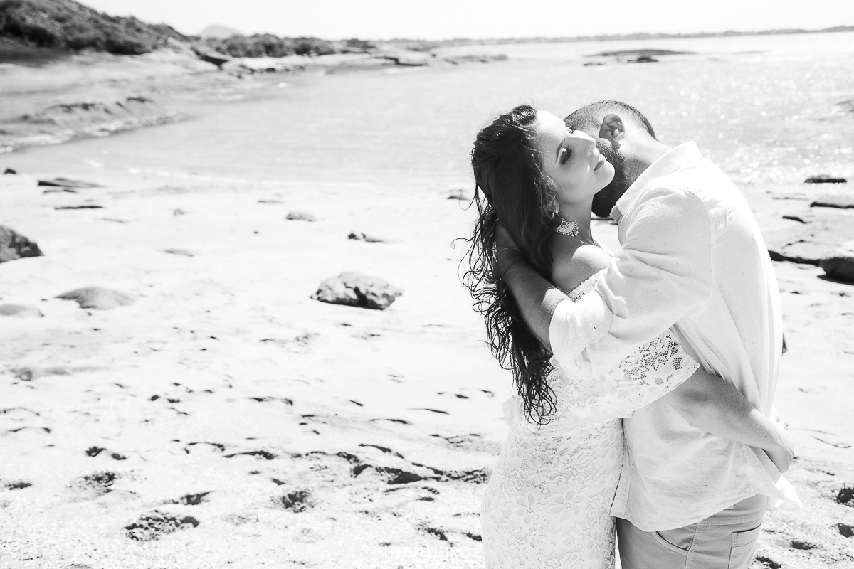 casal ensaio pré wedding foto preto e branco casamento Guarapari