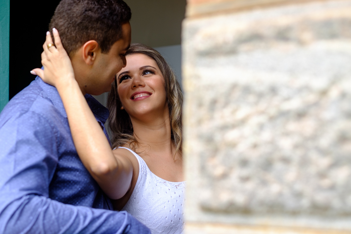 ensaio pré wedding Felipe Vieira Fotografia ensaio casal estação de trem ensaio casal Matilde Alfredo Chaves casamento Guarapari ensaio casal linha de trem