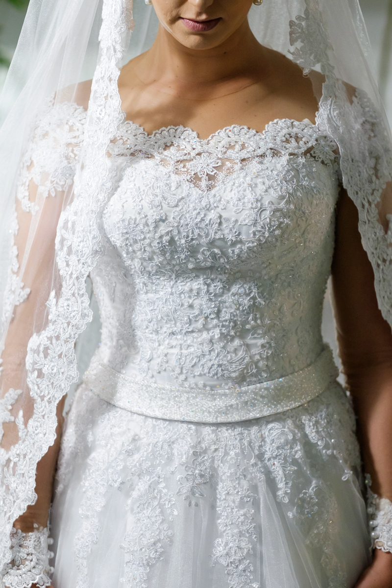 retrato noiva vestido de noiva making of noiva casamento Guarapari Felipe Vieira Fotografia véu de noiva