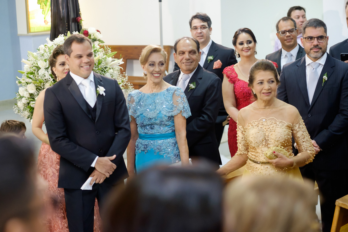 casamento Guarapari Igreja Sta Rita decoração casamento tapete de espelho Felipe Vieira Fotografo Guarapari Gurá Centro de Eventos