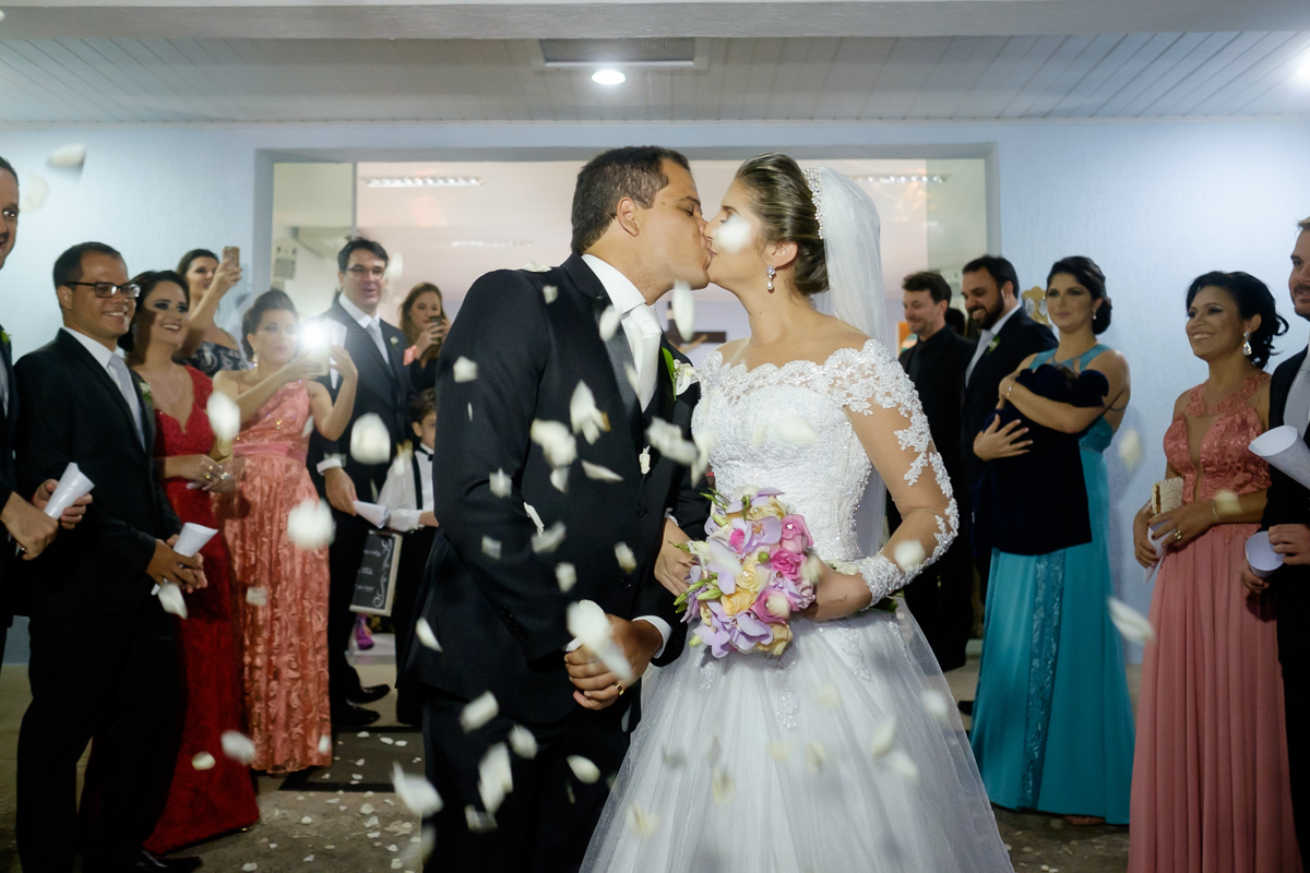 casamento Guarapari Igreja Sta Rita decoração casamento tapete de espelho Felipe Vieira Fotografo Guarapari Gurá Centro de Eventos