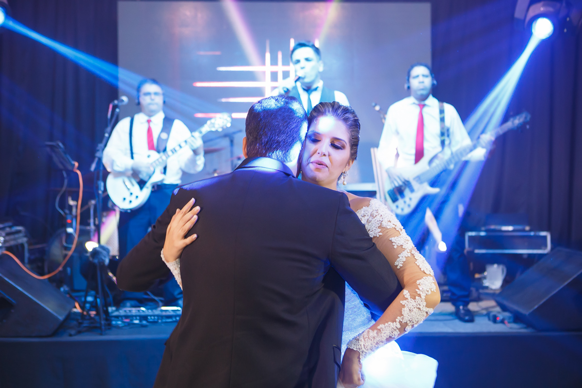 Festa de casamento casamento Guarapari Felipe Vieira Fotografia Balada casamento Guará Centro de Eventos banda Jet Set