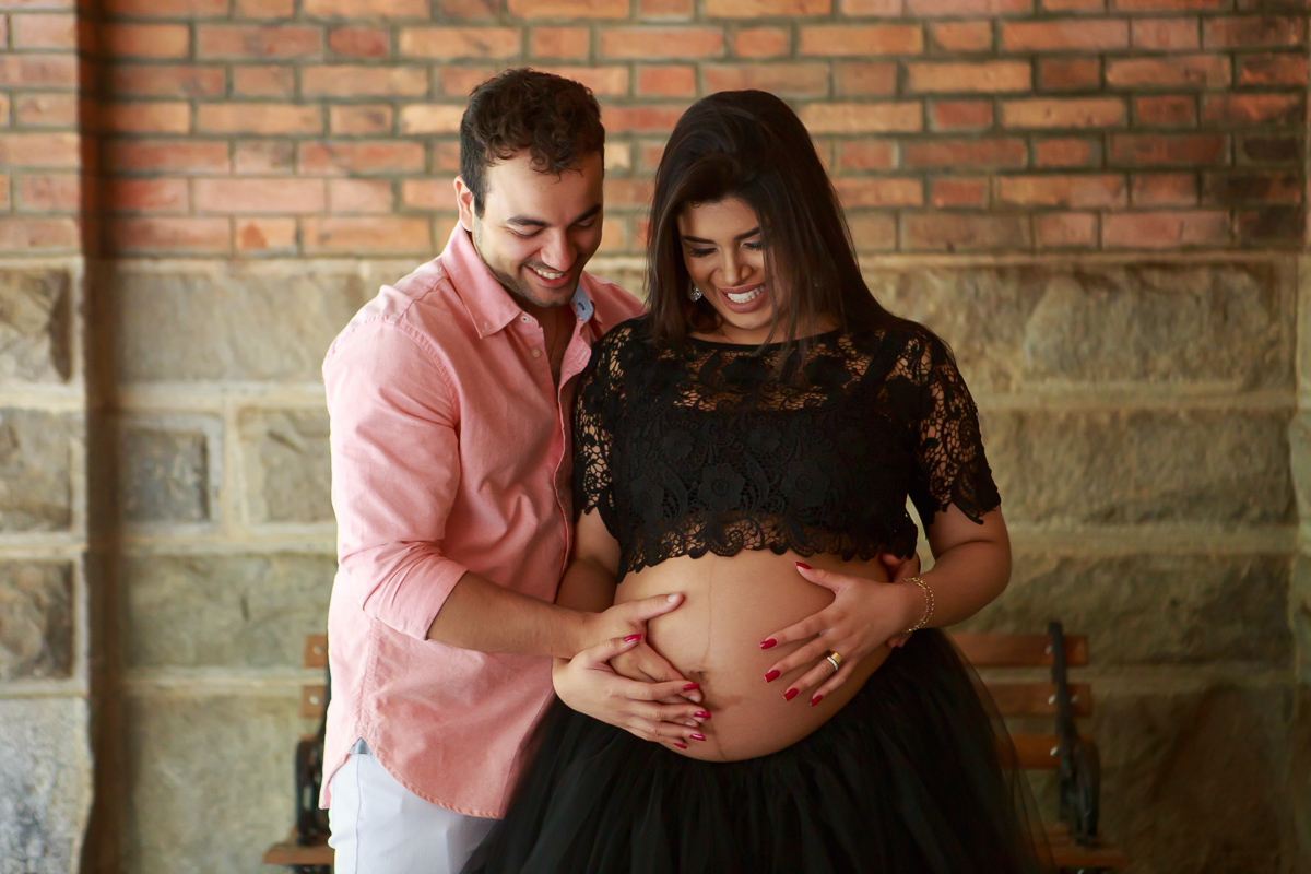 ensaio gestante Jaciara e Matheus ensaio gestante em Matilde Fotos Felipe Vieira Fotógrafo ensaio gestante na estação de trem
