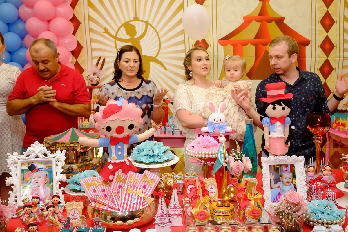 decoração festa infantil tema circo aniversário de 01 ano em Guarapari Guará Centro de Eventos Felipe Vieira Fotografia