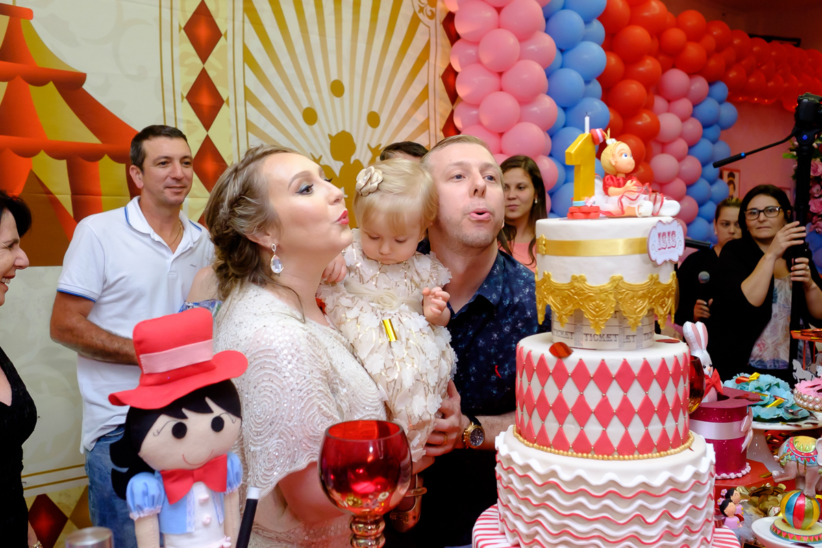 decoração festa infantil tema circo aniversário de 01 ano em Guarapari Guará Centro de Eventos Felipe Vieira Fotografia