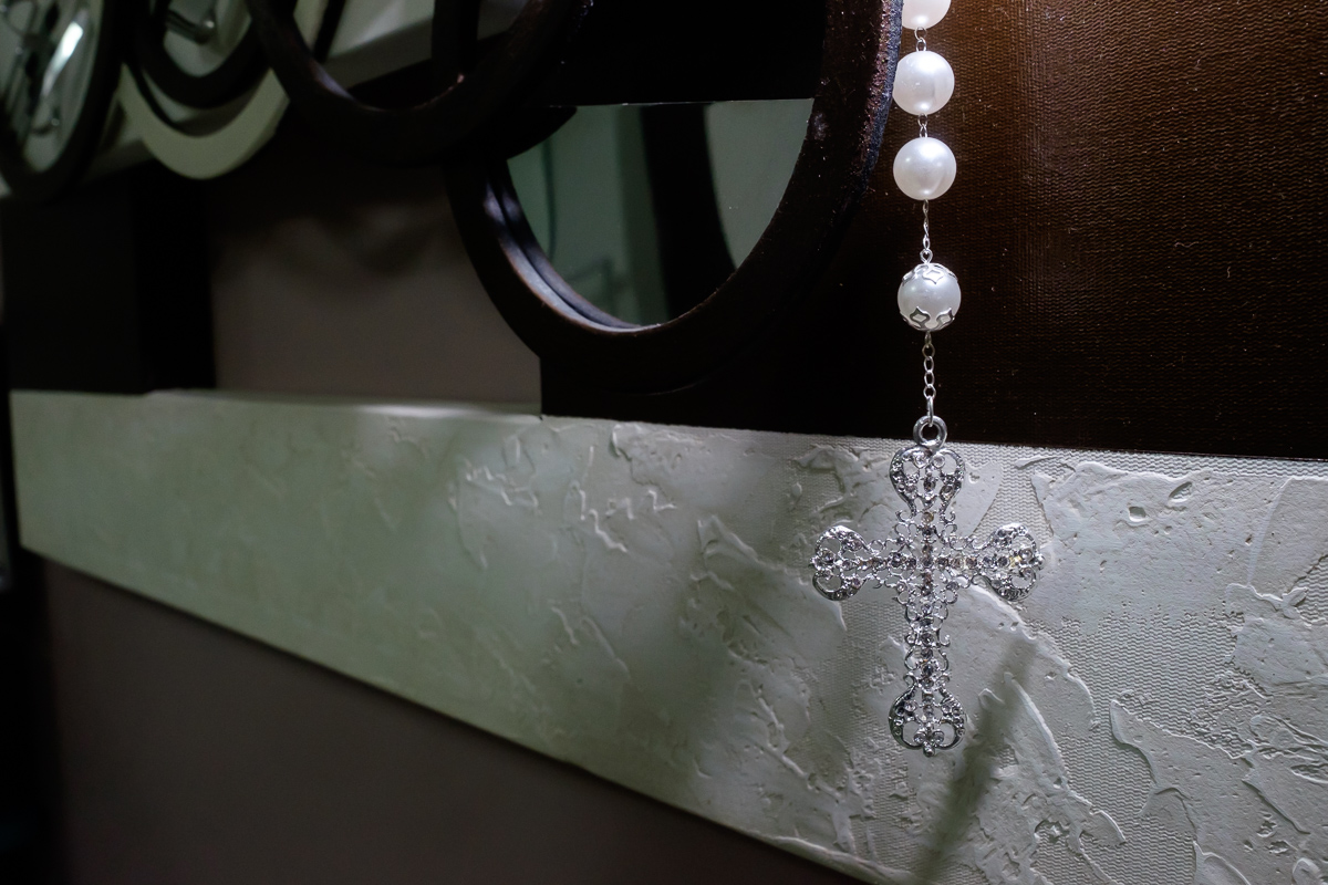 making of noiva wedding day cerimônia igreja Santa Rita Guará Centro de Eventos casamento Guarapari Felipe Vieira Fotografia