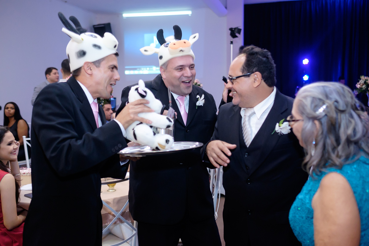 making of noiva wedding day cerimônia igreja Santa Rita Guará Centro de Eventos casamento Guarapari Felipe Vieira Fotografia