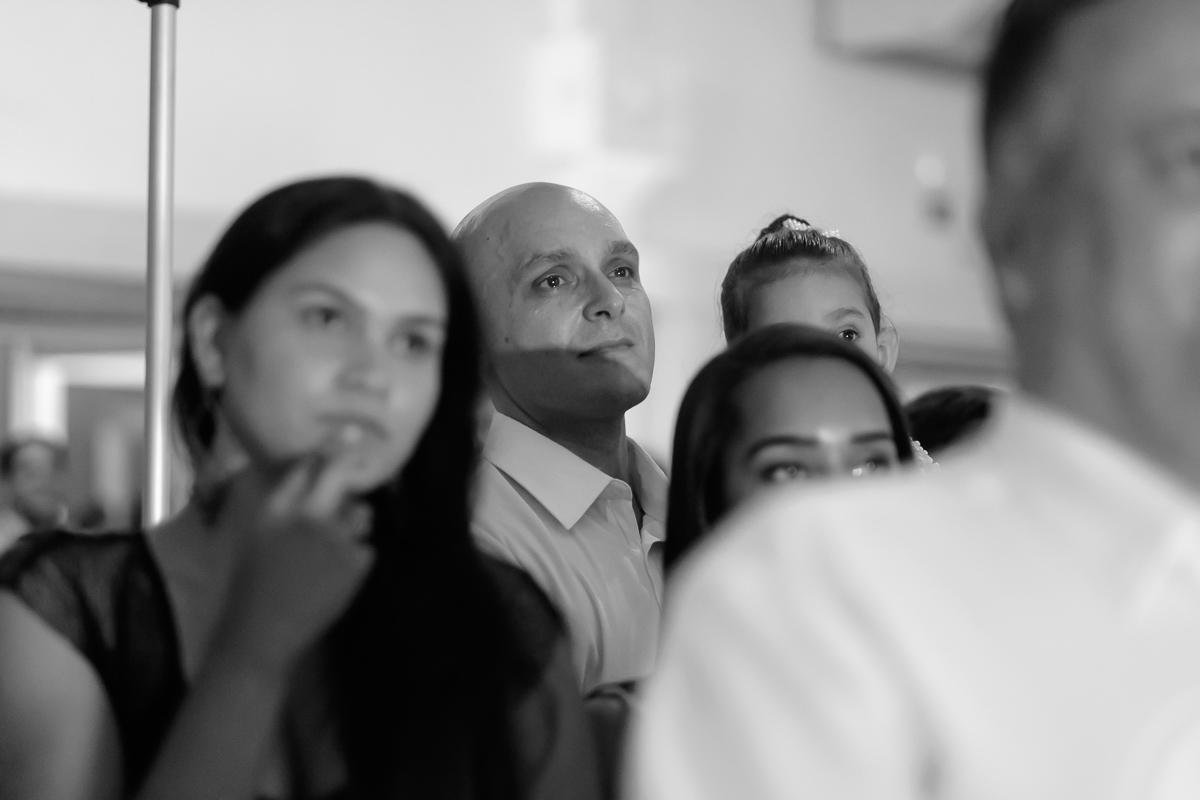 making of noiva wedding day cerimônia igreja Santa Rita Guará Centro de Eventos casamento Guarapari Felipe Vieira Fotografia