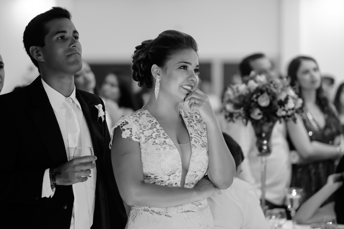 making of noiva wedding day cerimônia igreja Santa Rita Guará Centro de Eventos casamento Guarapari Felipe Vieira Fotografia