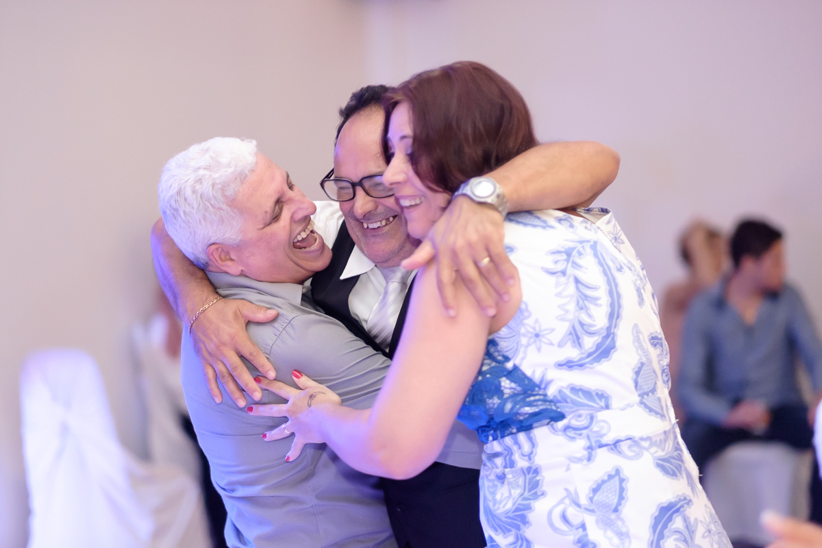 making of noiva wedding day cerimônia igreja Santa Rita Guará Centro de Eventos casamento Guarapari Felipe Vieira Fotografia