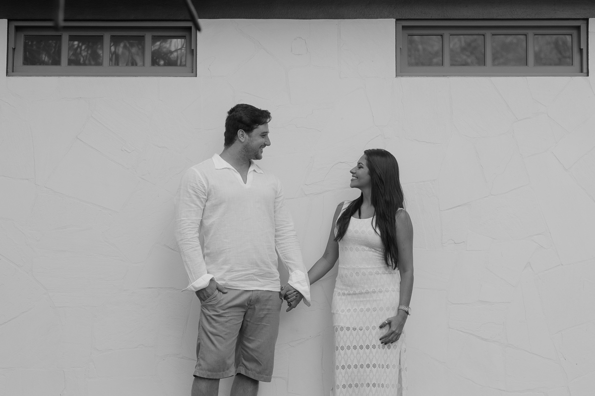 ensaio pré wedding Grenda e Davi em Meaípe Guarapari praia de Meaípe por do sol em Meaípe Felipe Vieira fotografo