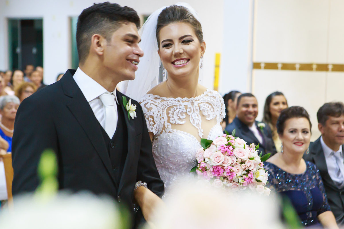 cerimonia de casamento casamento Guarapari Felipe Vieira Fotografo noiva e noiva decoração igreja casamento Guarapar