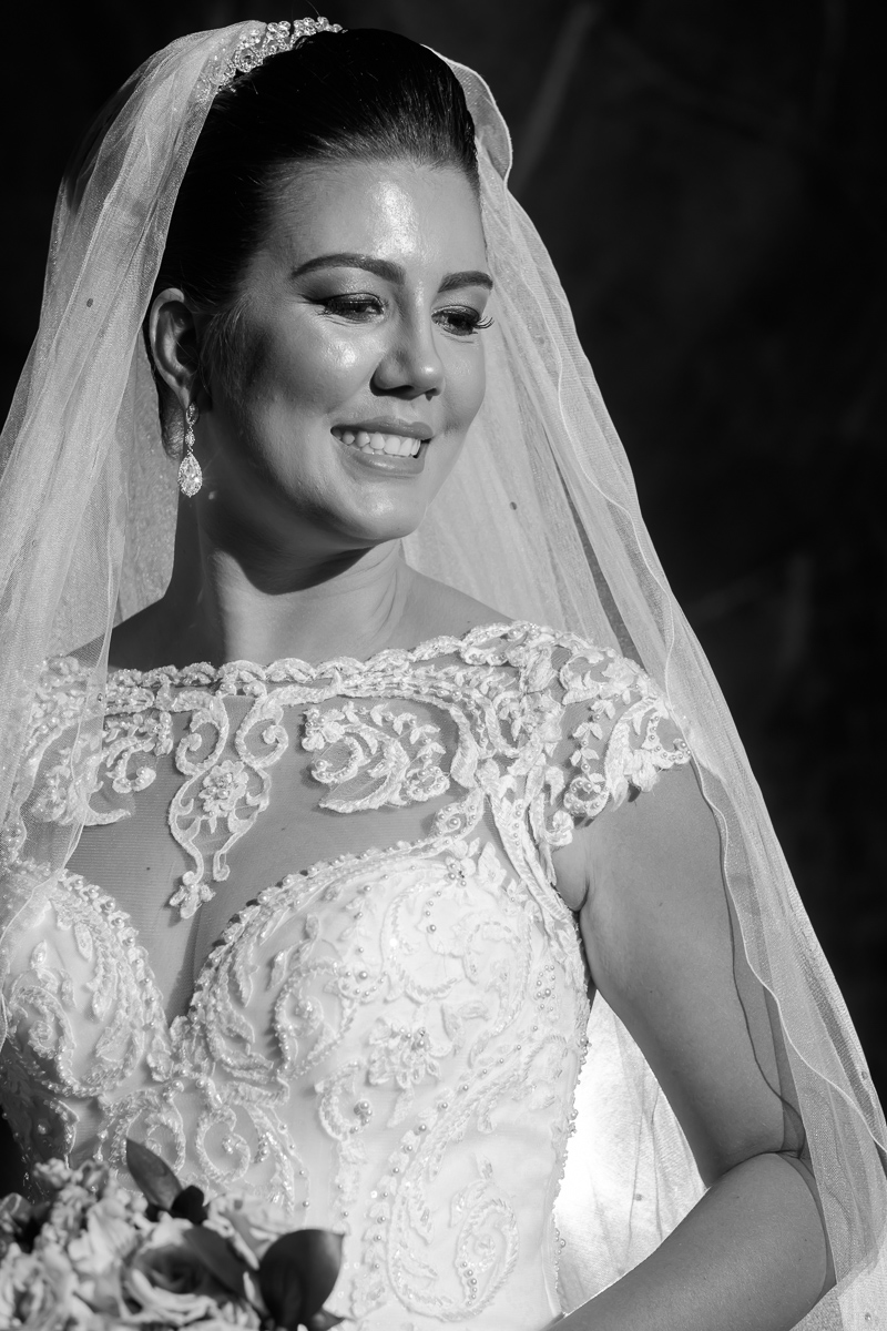 ensaio externo Gabriela e Diego em Iconha em dia de chuva fotos casal dia de chuva Felipe Vieira Fotografia de casamento em Guarapari