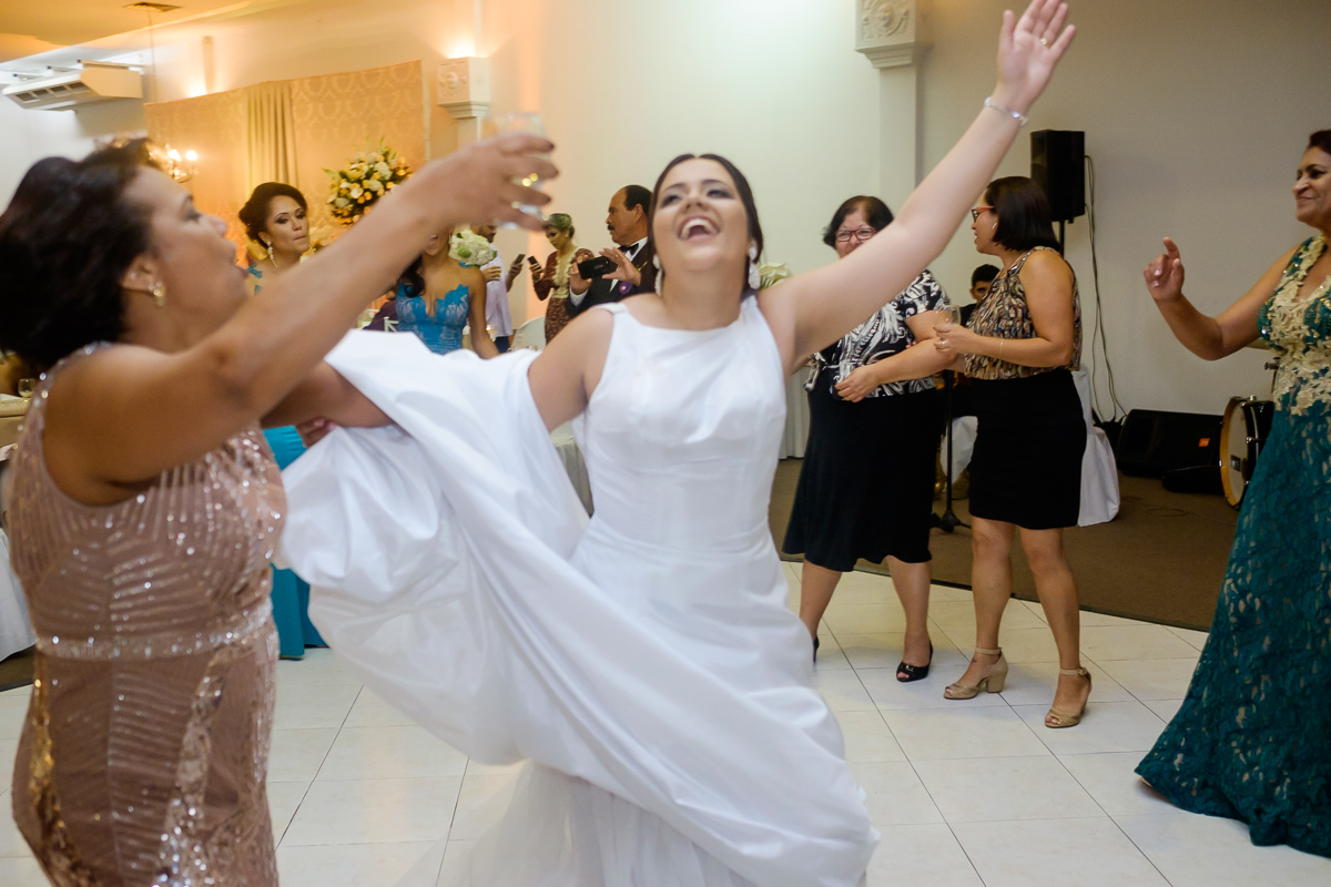 festa de casamento no Guará Centro de Evento fotografia de casamento Guarapari Felipe Vieira fotografia decoração casamento