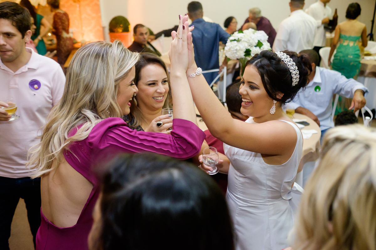 festa de casamento no Guará Centro de Evento fotografia de casamento Guarapari Felipe Vieira fotografia decoração casamento