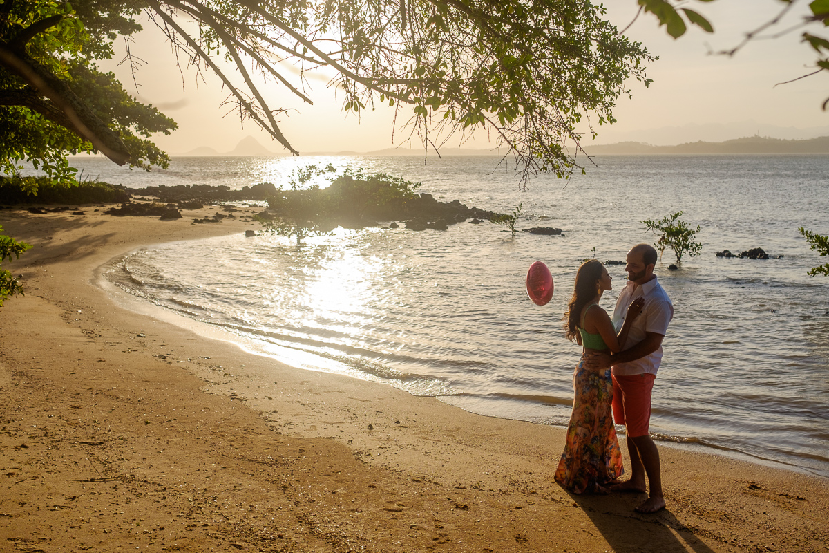 ensaio pré wedding Joanny e Walace em Castelhanos fotos Felipe Vieira.fotografia de casamento Guarapari casamento Guarapari fotos noivos na praia