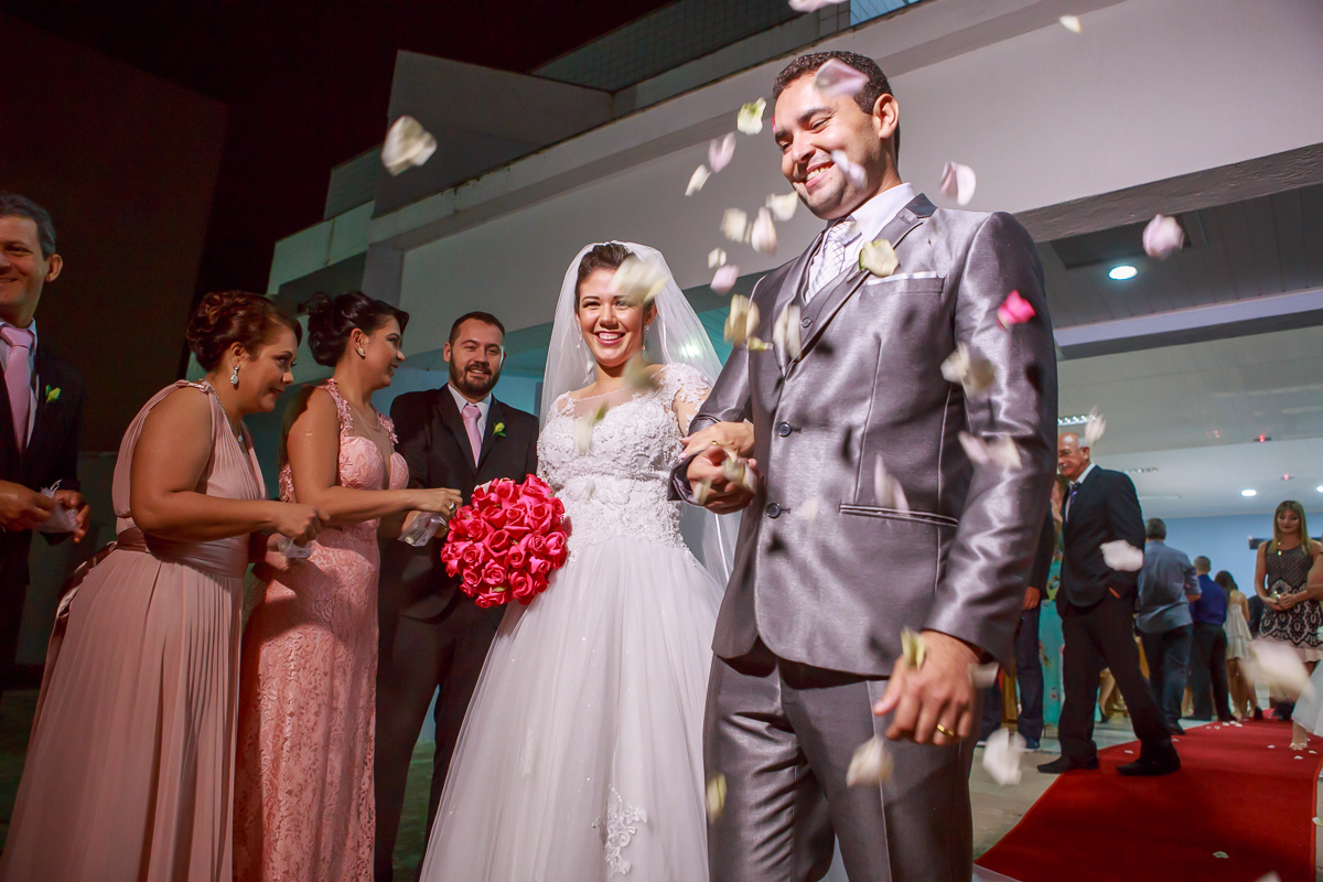 fotografia de casamento Guarapari cerimônia na Igreja Santa Rita foto Felipe Vieira