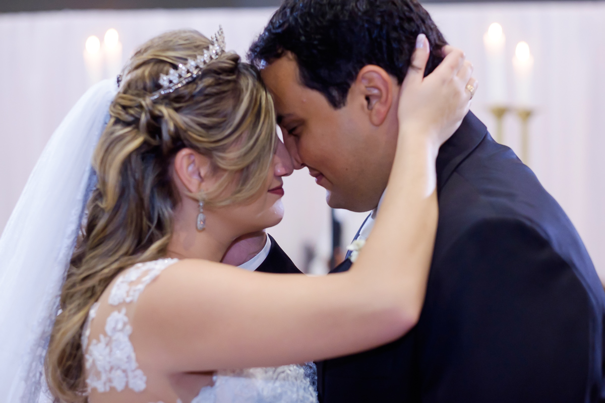fotografia de casamento em Guarapari foto Felipe Vieira Fotografo casamento em Guarapari cerimonia casamento noivos no altar noiva de Guarapari festa de casamento