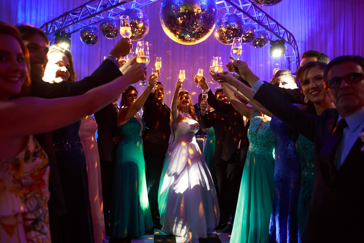 fotografia de casamento em Guarapari foto Felipe Vieira Fotografo casamento em Guarapari cerimonia casamento noivos no altar noiva de Guarapari festa de casamento