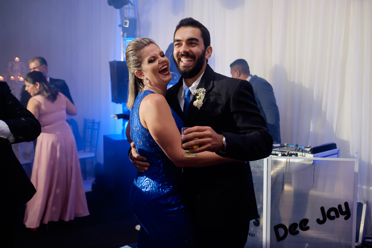 fotografia de casamento em Guarapari foto Felipe Vieira Fotografo casamento em Guarapari cerimonia casamento noivos no altar noiva de Guarapari festa de casamento