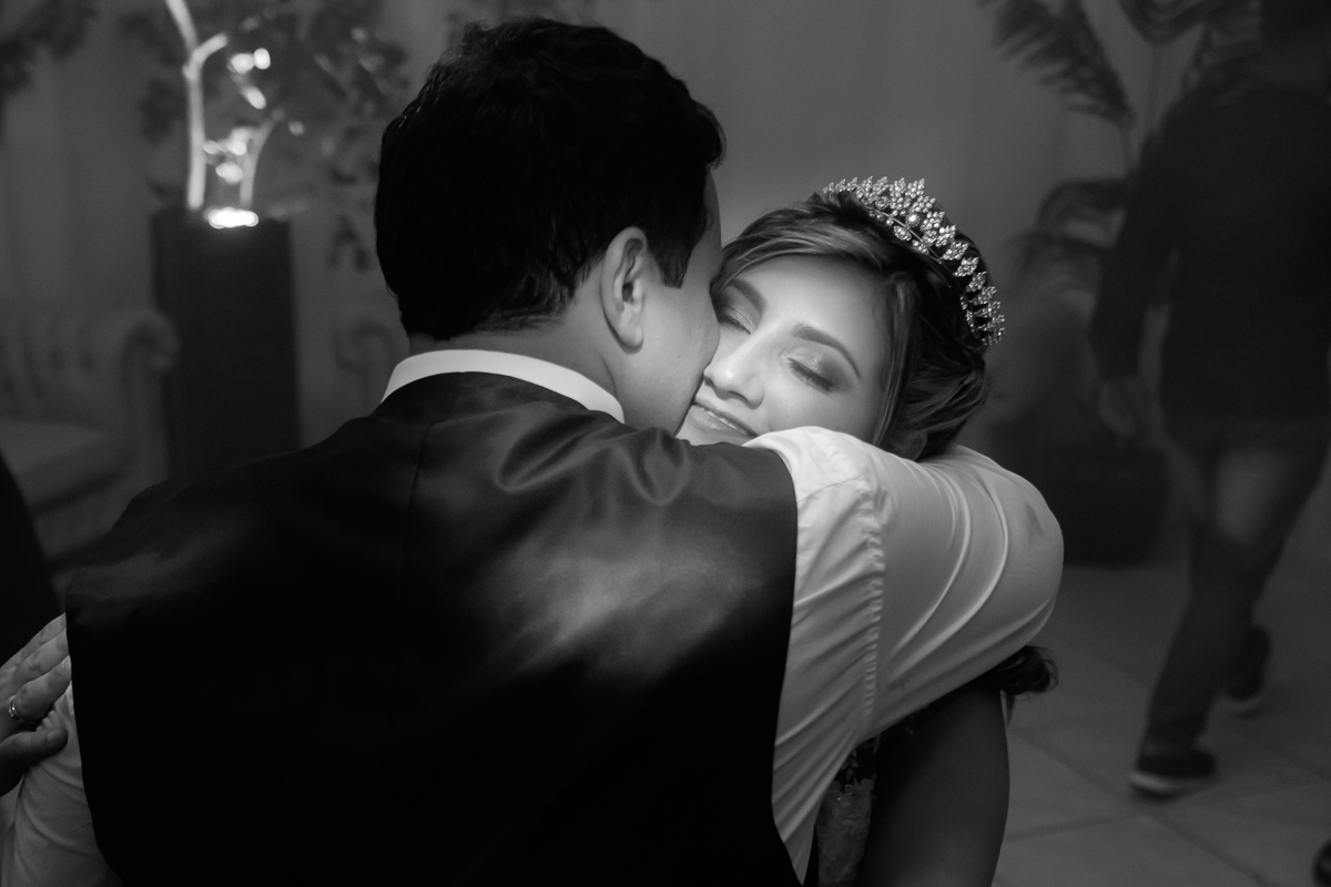 fotografia de casamento em Guarapari foto Felipe Vieira Fotografo casamento em Guarapari cerimonia casamento noivos no altar noiva de Guarapari festa de casamento