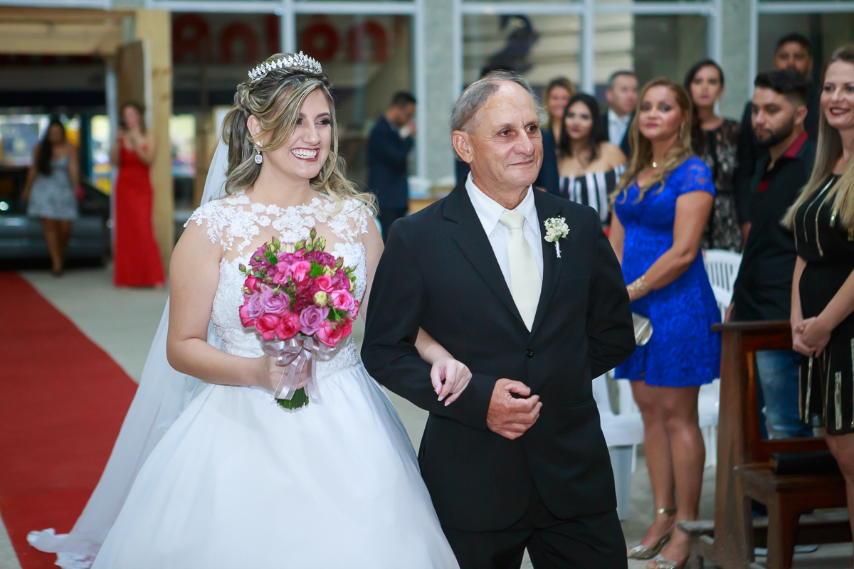 fotografia de casamento em Guarapari foto Felipe Vieira Fotografo casamento em Guarapari cerimonia casamento noivos no altar noiva de Guarapari festa de casamento