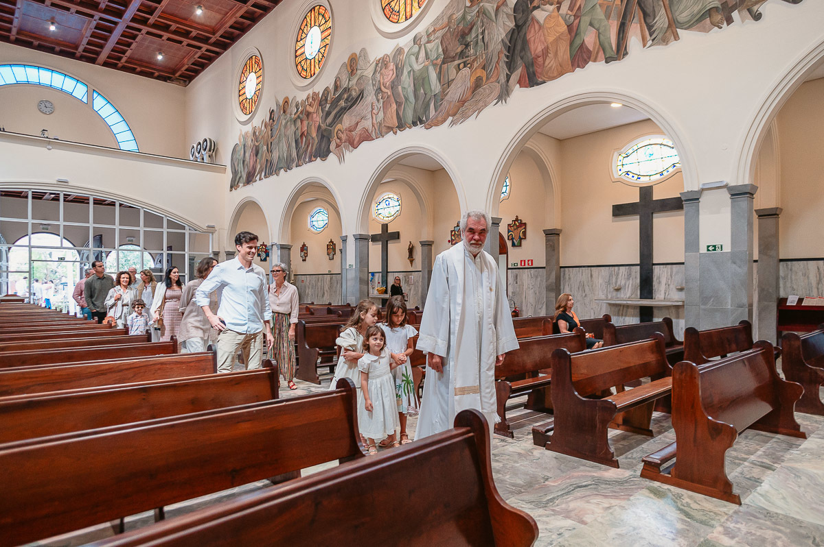 Ideias para Batizado Infantil, Como Organizar um Batizado Infantil, Vestidos de Batizado para meninas, Lembrancinhas de Batizado, Batizado na Igreja, Convites para Batizado, Decoração de Batizado, greja de Nossa Senhora do Perpétuo Socorro
