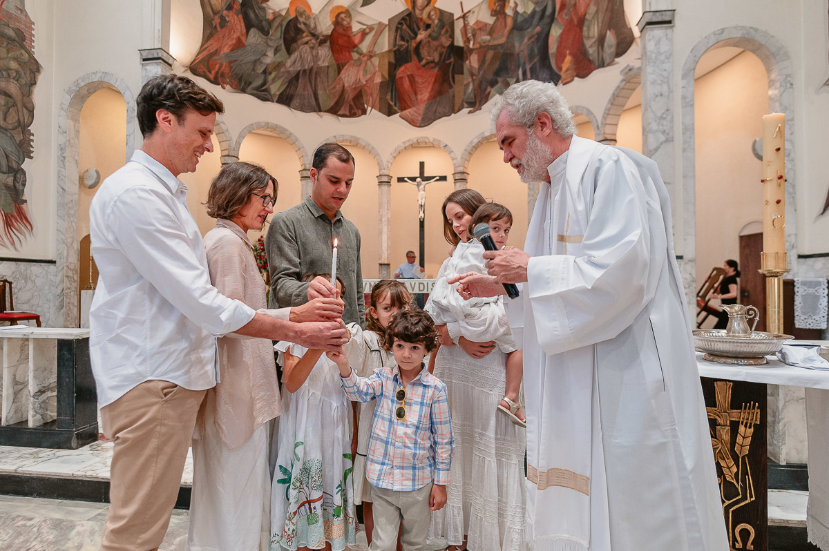 Ideias para Batizado Infantil, Como Organizar um Batizado Infantil, Vestidos de Batizado para meninas, Lembrancinhas de Batizado, Batizado na Igreja, Convites para Batizado, Decoração de Batizado, greja de Nossa Senhora do Perpétuo Socorro