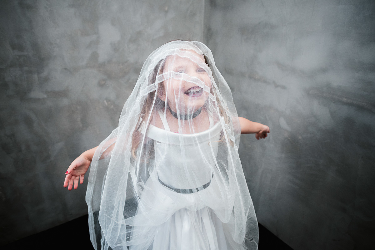 vestido branco rodado de tule infantil para festa de halloween