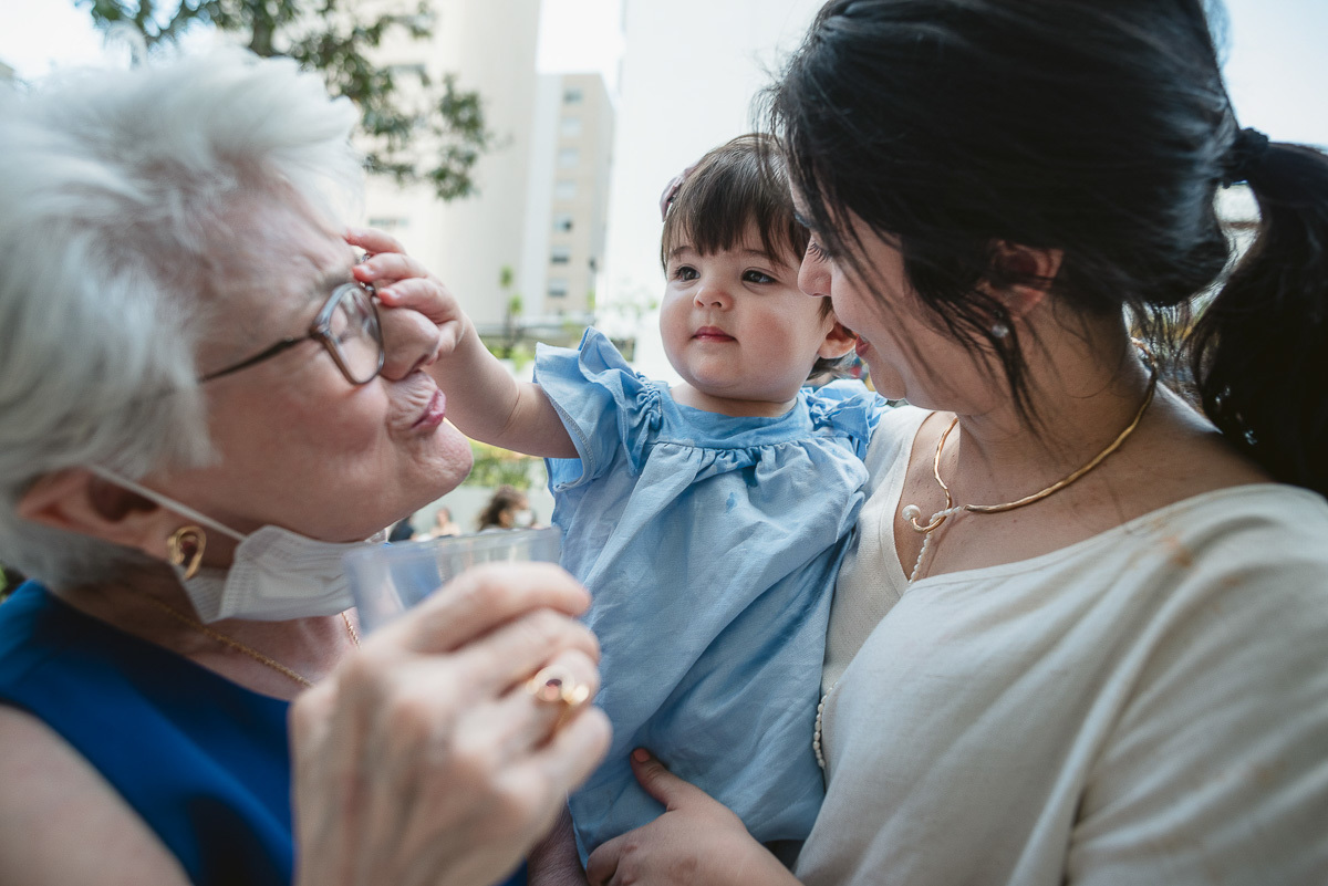 foto espontanea, fotografia infantil espontanea, foto documental, fotografia de festinhas