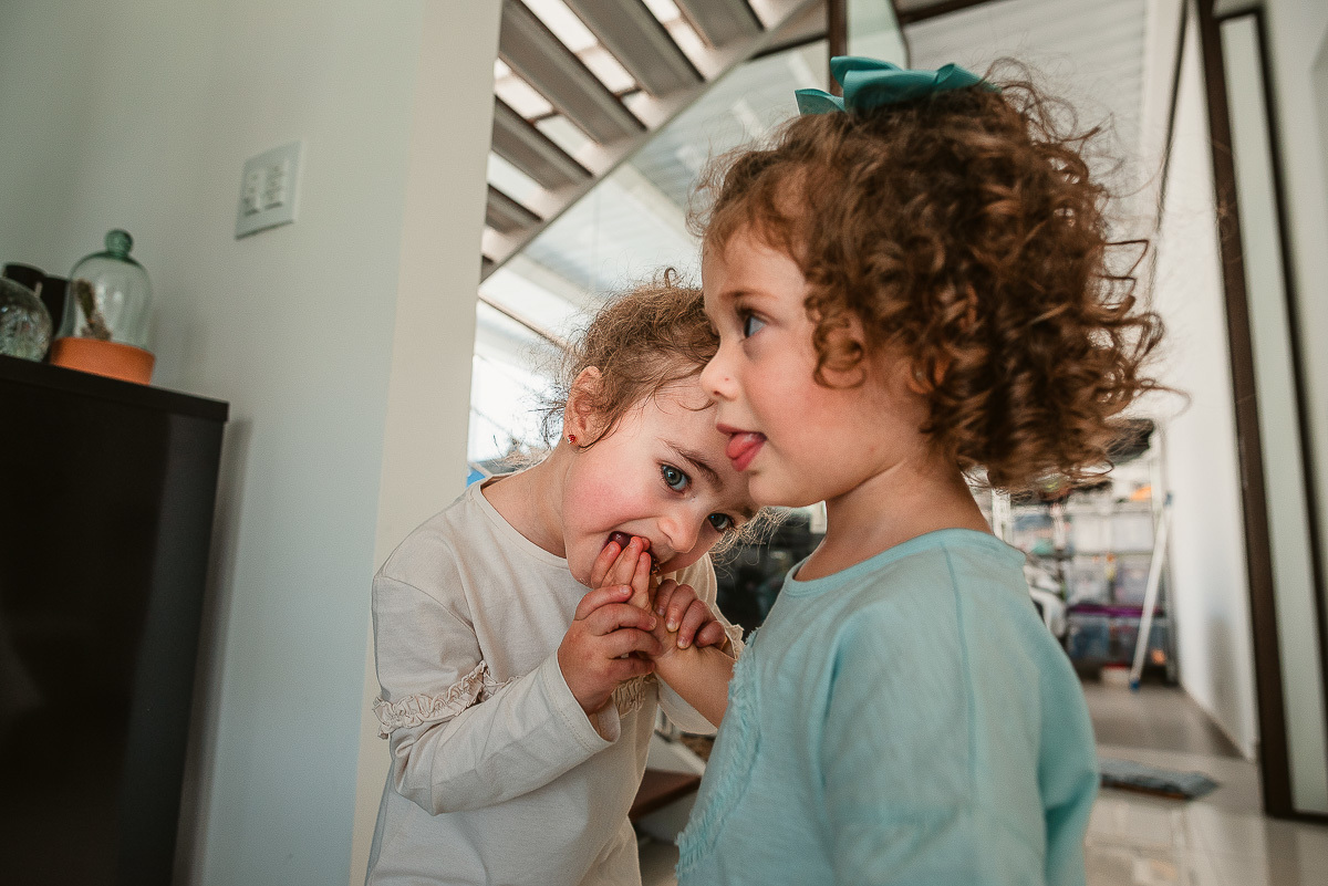 festinha de aniversario em casa, festa infantil em casa, aniversario infantil, decoração de festa em csa, decoração de festa infantil em casa, docinho de festa, ideias de docinhos para crianças, aniversario no quintal, festinha no quintal