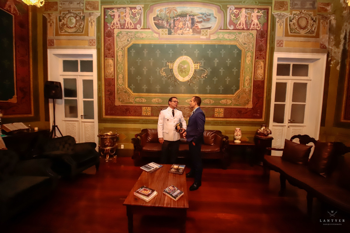 Tenente Coronel Manfredo recebe a Medalha Thomé de Souza em Salvador-Ba
Fotografo em Salvador
Fotógrafo Salvador
Onde casar em Salvador
Vereador de Salvador
Enchentes no sul da Bahia
Waldyr Lantyer
Praia do Forte Bahia
Foto da Hora Praia do Forte