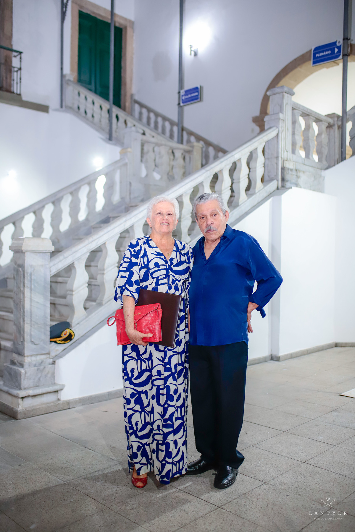Tenente Coronel Manfredo recebe a Medalha Thomé de Souza em Salvador-Ba
Fotografo em Salvador
Fotógrafo Salvador
Onde casar em Salvador
Vereador de Salvador
Enchentes no sul da Bahia
Waldyr Lantyer
Praia do Forte Bahia
Foto da Hora Praia do Forte