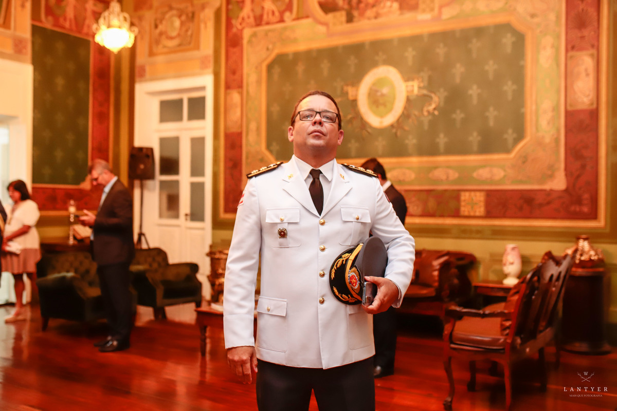 Tenente Coronel Manfredo recebe a Medalha Thomé de Souza em Salvador-Ba
Fotografo em Salvador
Fotógrafo Salvador
Onde casar em Salvador
Vereador de Salvador
Enchentes no sul da Bahia
Waldyr Lantyer
Praia do Forte Bahia
Foto da Hora Praia do Forte