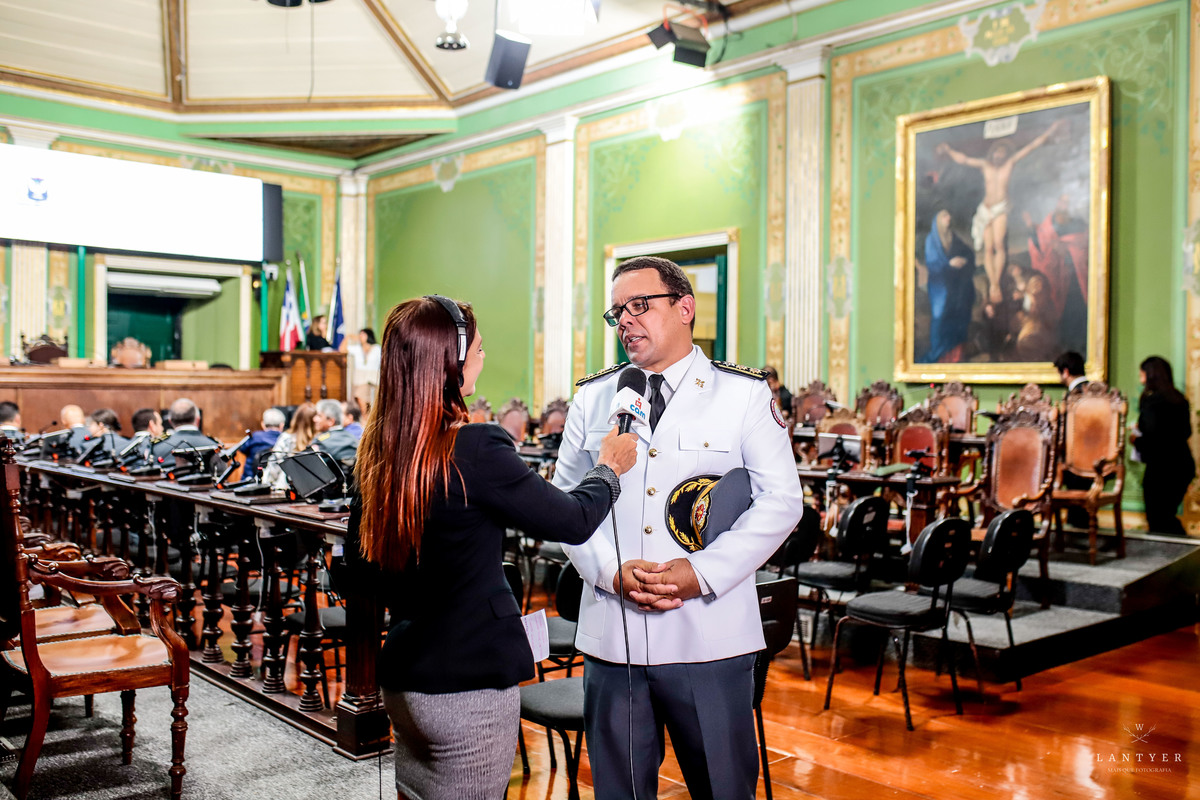 Tenente Coronel Manfredo recebe a Medalha Thomé de Souza em Salvador-Ba
Fotografo em Salvador
Fotógrafo Salvador
Onde casar em Salvador
Vereador de Salvador
Enchentes no sul da Bahia
Waldyr Lantyer
Praia do Forte Bahia
Foto da Hora Praia do Forte