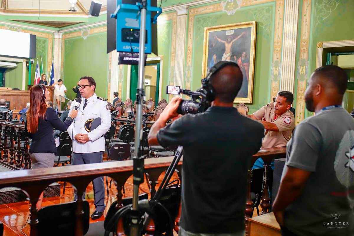 Tenente Coronel Manfredo recebe a Medalha Thomé de Souza em Salvador-Ba
Fotografo em Salvador
Fotógrafo Salvador
Onde casar em Salvador
Vereador de Salvador
Enchentes no sul da Bahia
Waldyr Lantyer
Praia do Forte Bahia
Foto da Hora Praia do Forte