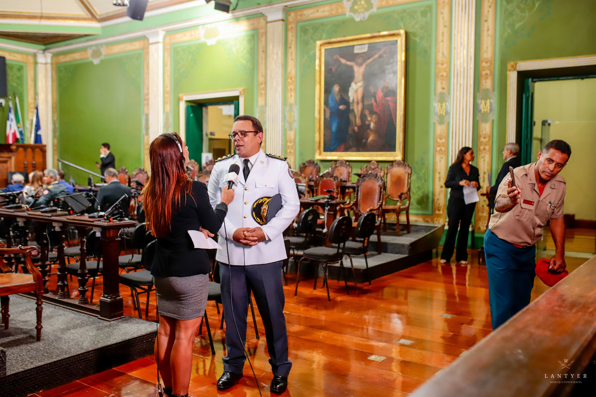 Tenente Coronel Manfredo recebe a Medalha Thomé de Souza em Salvador-Ba
Fotografo em Salvador
Fotógrafo Salvador
Onde casar em Salvador
Vereador de Salvador
Enchentes no sul da Bahia
Waldyr Lantyer
Praia do Forte Bahia
Foto da Hora Praia do Forte