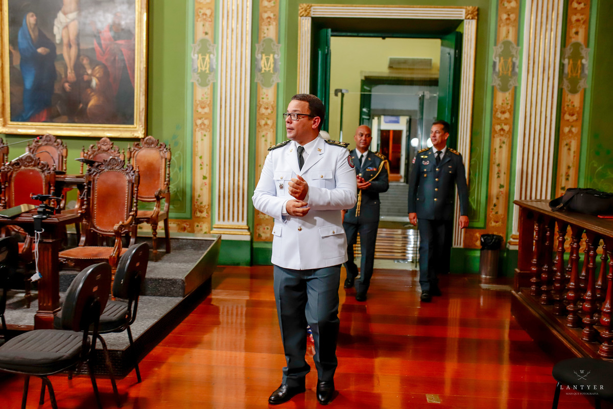 Tenente Coronel Manfredo recebe a Medalha Thomé de Souza em Salvador-Ba
Fotografo em Salvador
Fotógrafo Salvador
Onde casar em Salvador
Vereador de Salvador
Enchentes no sul da Bahia
Waldyr Lantyer
Praia do Forte Bahia
Foto da Hora Praia do Forte