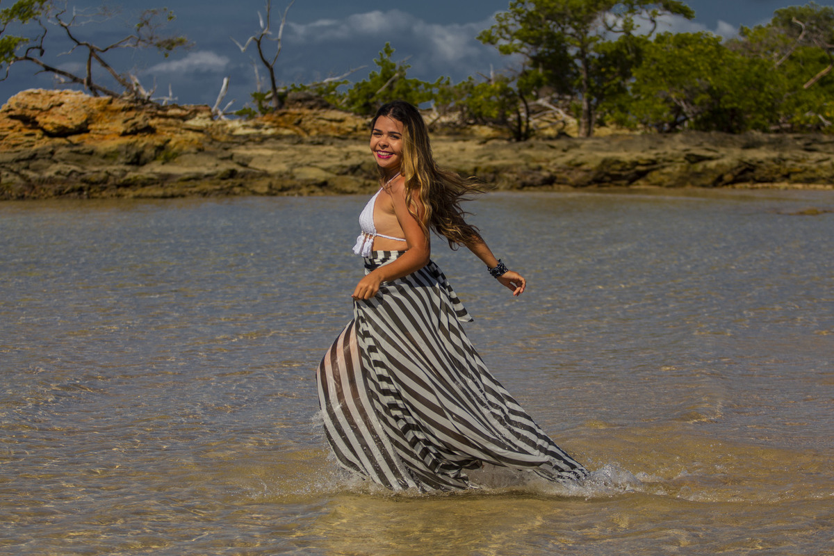 Eles foram fotografados em Morro de São Paulo, Bahia, um local muito especial, que eles amam e guardam no coração. <3 Pré-Casamento Morro de São Paulo Bahia
Casamento na Bahia-Casamento na Praia