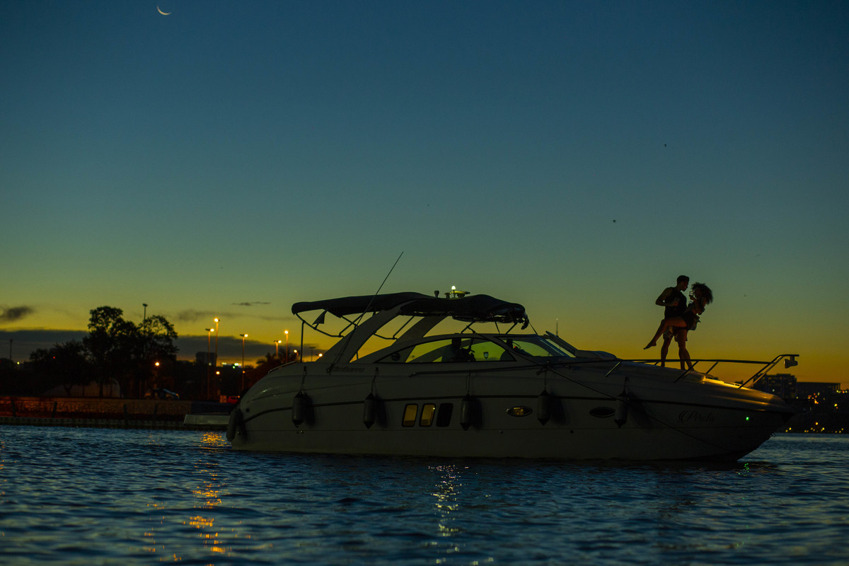 Casamento em Brasília-DF
Pré-Casamento em Brasilia-DF
Casal faz ensaio em lacha no lago sul
Waldyr Lantyer Fotografia