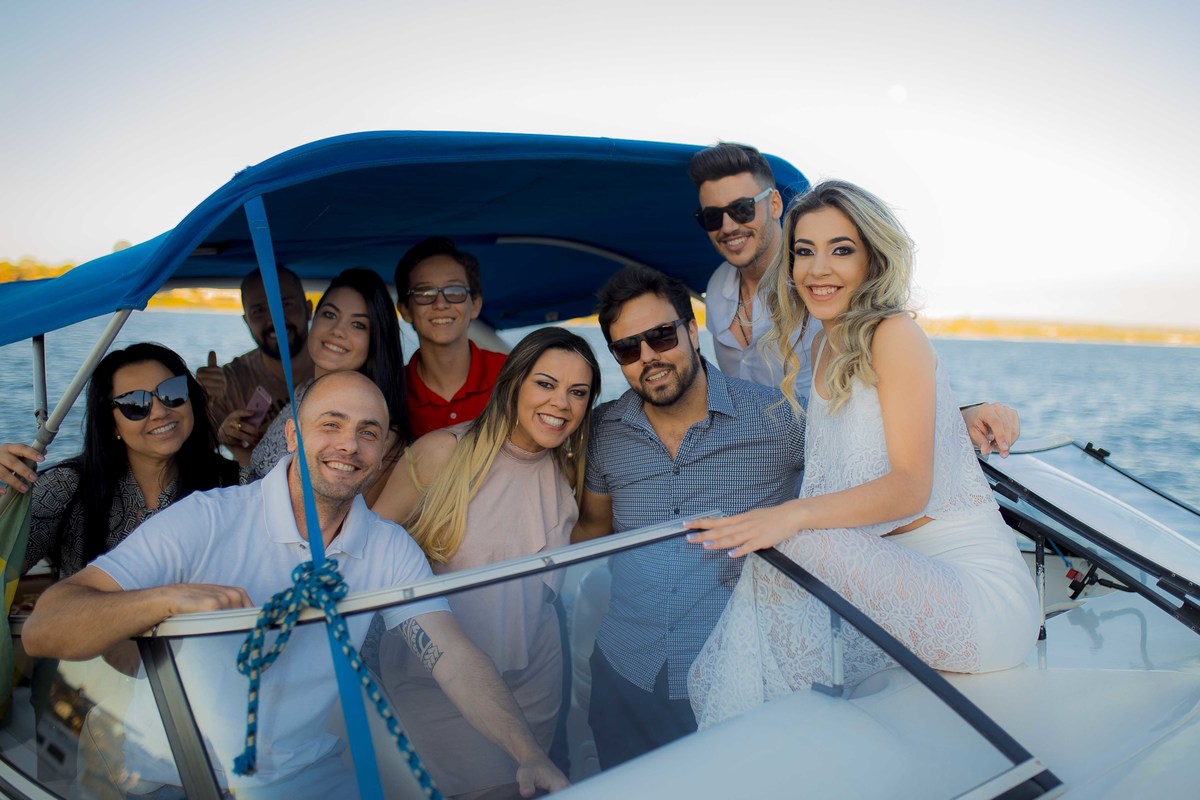 Ensaio fotográfico em Brasília
Ensaio de 15 anos em Brasília
Debutante Catedral de Brasília
Meus 15 anos
Meus quinze anos
Book Fotográfico em Brasilia
Book Fotográfico na lancha
Passeio de lancha em Brasília
Waldyr Lantyer Fotografia