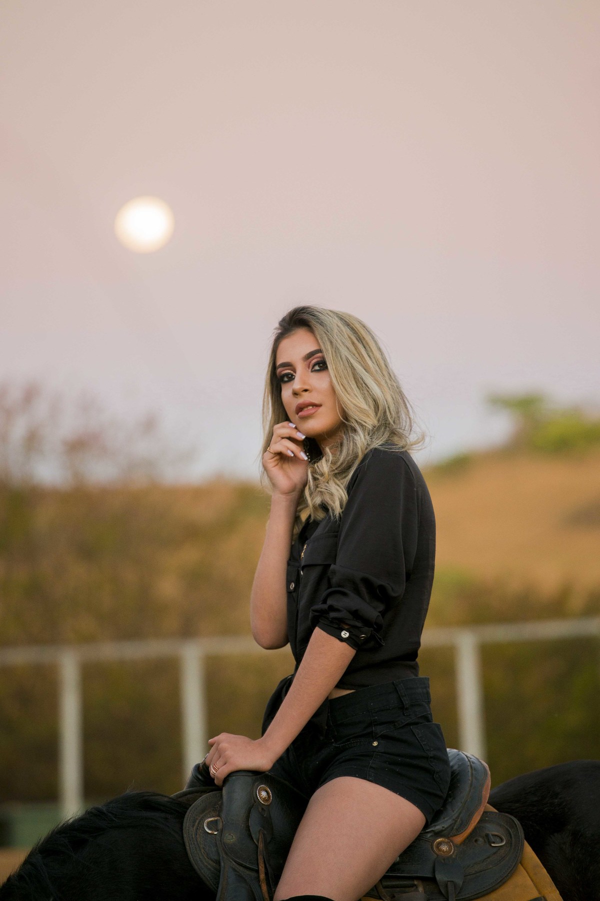 Ensaio fotográfico em Brasília
Ensaio de 15 anos em Brasília
Debutante Catedral de Brasília
Meus 15 anos
Meus quinze anos
Book Fotográfico em Brasilia
Book Fotográfico na lancha
Passeio de lancha em Brasília
Waldyr Lantyer Fotografia
Ensaio com cavalo