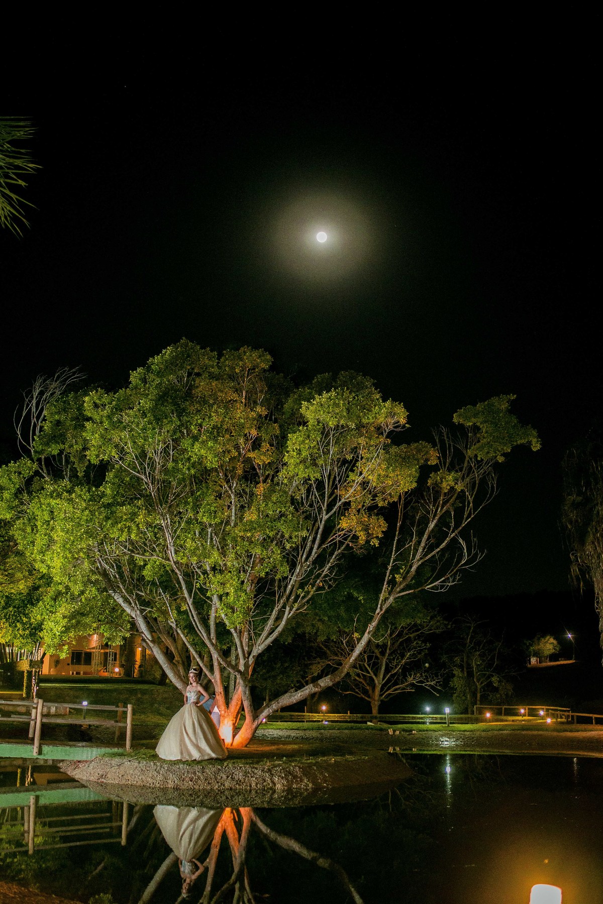 Ensaio fotográfico em Brasília
Ensaio de 15 anos em Brasília
Debutante Catedral de Brasília
Meus 15 anos
Meus quinze anos
Book Fotográfico em Brasilia
Book Fotográfico na lancha
Passeio de lancha em Brasília
Waldyr Lantyer Fotografia
Noite de debutante